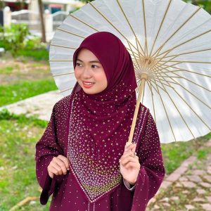 𝐁𝐀𝐖𝐀𝐋 𝐒𝐄𝐑𝐎𝐉𝐀 (The Queen)